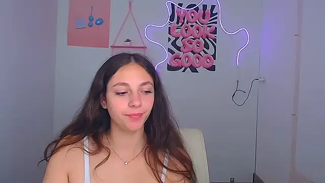 Snapshot of KissMeJulia chatting on July 29, 5:38 am KissMeJulia online show from July 29, 5:38 am