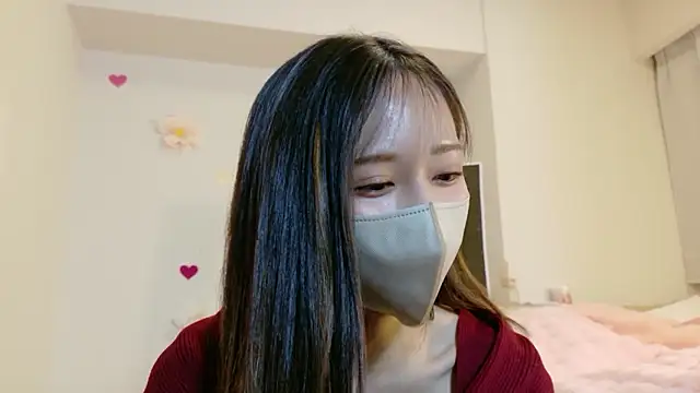 Snapshot of maichan_v chatting on February 24, 1:31 pm maichan v online show from February 24, 1:31 pm