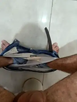 afindeprazer online show from April 20, 9:45 am