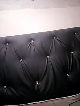 Snapshot of osito19cm chatting on February 24, 12:19 am osito19cm online show from February 24, 12:19 am