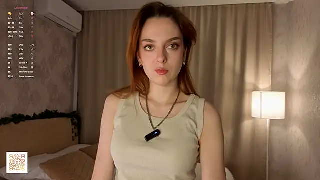 Snapshot of JoslynContrera chatting on February 25, 4:44 am JoslynContrera online show from February 25, 4:44 am