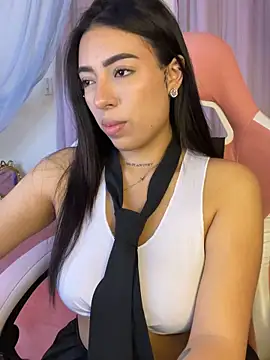 Pandorart  online show from March 6, 11:45 pm