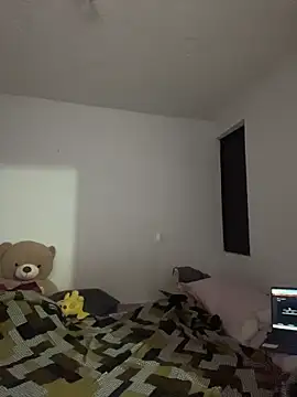 FerLondon55 online show from March 21, 5:34 am