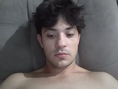 Snapshot of machodotado97 chatting on February 28, 12:11 am machodotado97 online show from February 28, 12:11 am