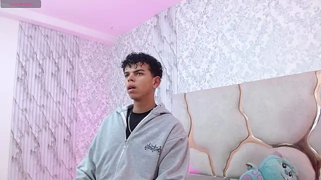 keahi tay online show from March 14, 11:37 am