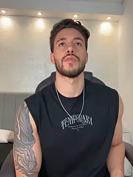 Snapshot of evans_campbell1 chatting on February 27, 12:21 am evans campbell1 online show from February 27, 12:21 am