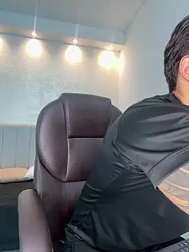 Snapshot of evans_campbell1 chatting on February 28, 11:39 pm evans campbell1 online show from February 28, 11:39 pm