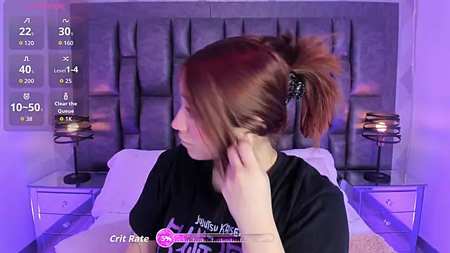 CloeDawson online show from April 16, 12:17 pm