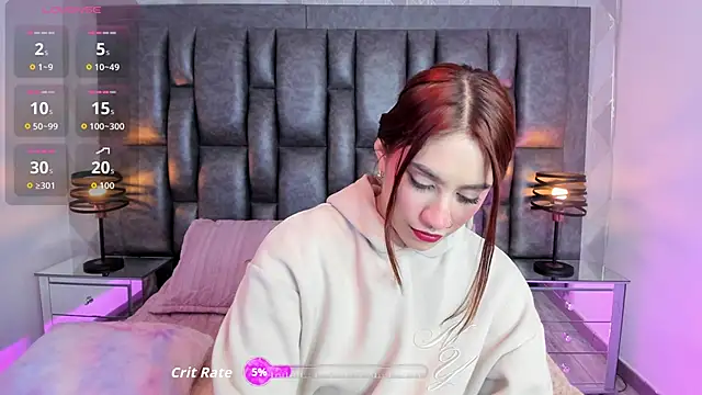 CloeDawson online show from April 25, 12:30 pm