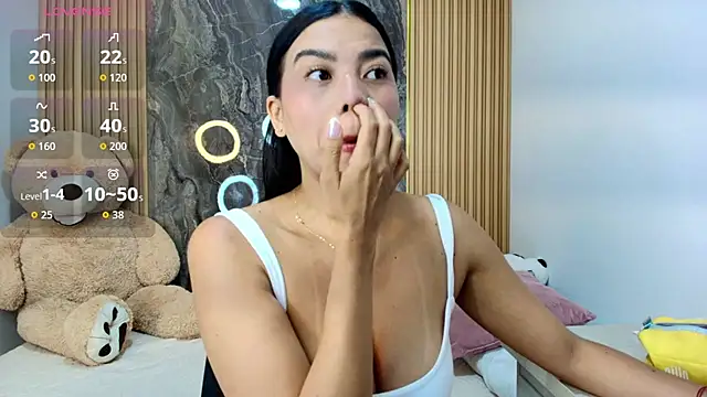 scarlett lumi online show from February 23, 9:39 am