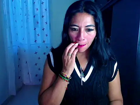 Snapshot of Pame_Jackson chatting on February 28, 11:06 pm Pame Jackson online show from February 28, 11:06 pm