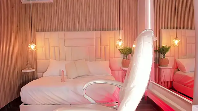 Snapshot of IvyRous chatting on February 26, 4:11 am IvyRous online show from February 26, 4:11 am