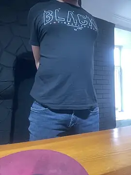 TurkeyMen online show from March 16, 7:45 am