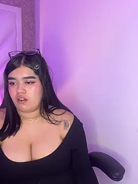 AnniJones online show from March 21, 8:19 am