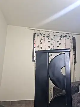 Miiia a online show from April 10, 9:08 pm