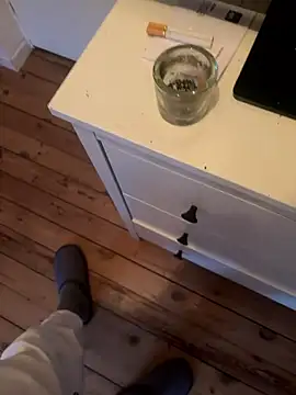 Crevette311 online show from January 10, 9:00 am