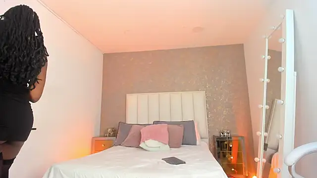 Snapshot of AmyRider_ chatting on March 22, 12:25 am AmyRider online show from March 22, 12:25 am