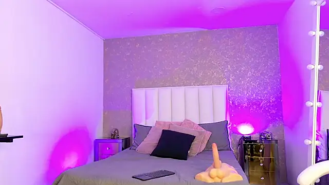 Snapshot of AmyRider_ chatting on June 25, 3:39 am AmyRider online show from June 25, 3:39 am