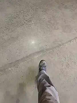 alee cxx1 online show from February 24, 1:42 pm