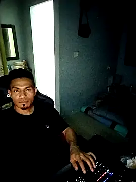 UcEng Lab online show from March 5, 6:26 pm