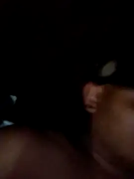 Snapshot of elcogecoge12 chatting on February 22, 5:00 pm elcogecoge12 online show from February 22, 5:00 pm