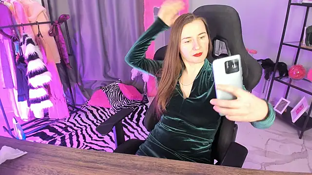 Golden Dragon online show from March 25, 11:49 am