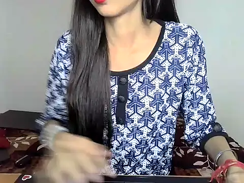 SIKSHA SINGH online show from April 15, 3:30 pm