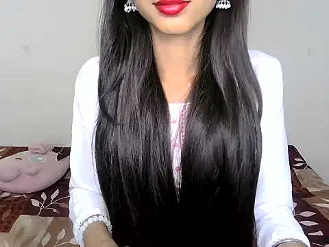 SIKSHA SINGH online show from May 21, 9:00 pm
