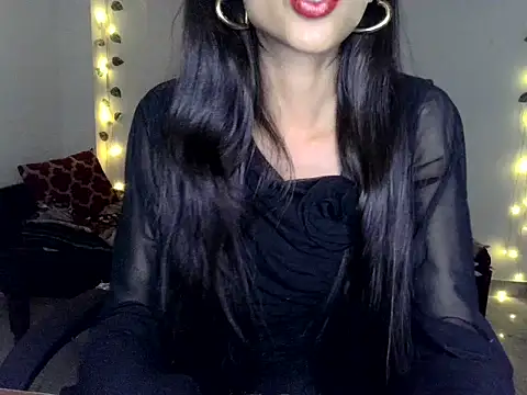SIKSHA SINGH online show from June 6, 11:09 pm