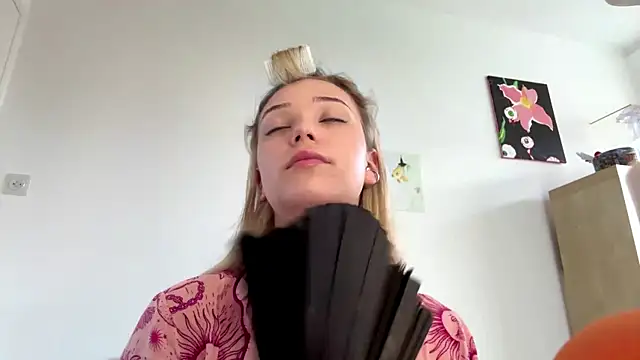 SourMidday online show from April 3, 7:06 am