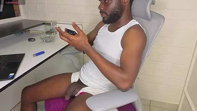 KayBhanger online show from March 21, 12:15 am