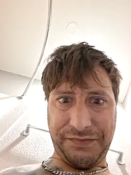 Snapshot of MrDaddyBlase89 chatting on March 4, 1:44 am MrDaddyBlase89 online show from March 4, 1:44 am