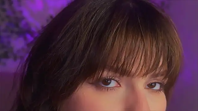 Snapshot of rinamandarina chatting on March 12, 3:40 pm rinamandarina online show from March 12, 3:40 pm