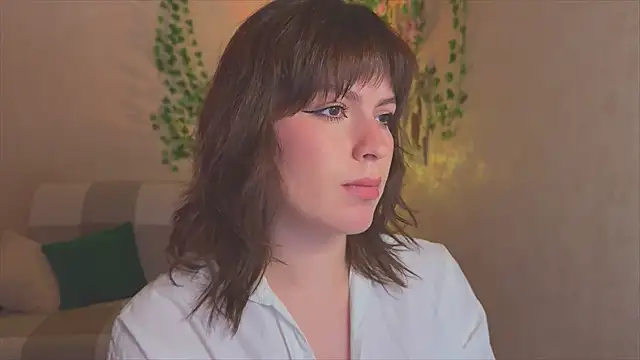 Snapshot of rinamandarina chatting on March 25, 3:18 pm rinamandarina online show from March 25, 3:18 pm