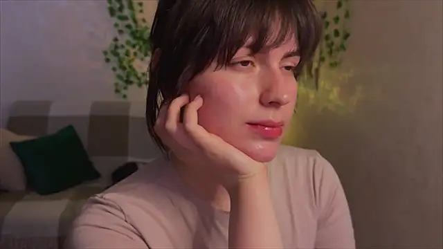 Snapshot of rinamandarina chatting on April 14, 1:06 pm rinamandarina online show from April 14, 1:06 pm