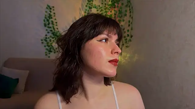 Snapshot of rinamandarina chatting on April 26, 3:53 pm rinamandarina online show from April 26, 3:53 pm