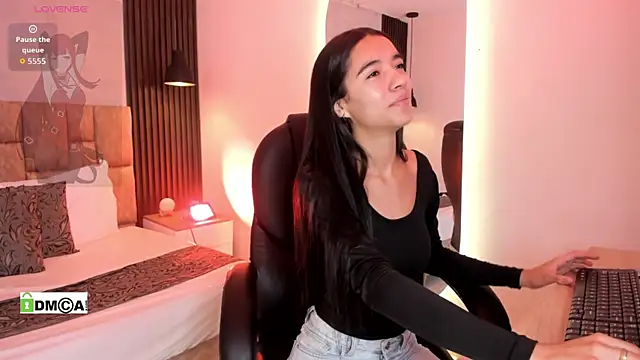 jasmin adams online show from April 12, 10:42 am