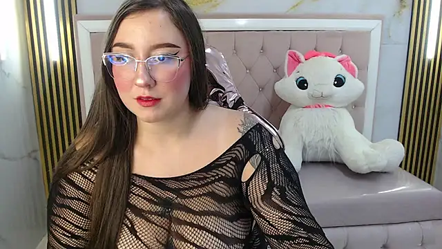 sharyth19 s online show from March 26, 8:03 pm