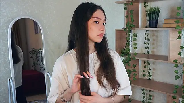 Snapshot of MelbaFoscuA chatting on February 23, 9:39 am MelbaFoscuA online show from February 23, 9:39 am