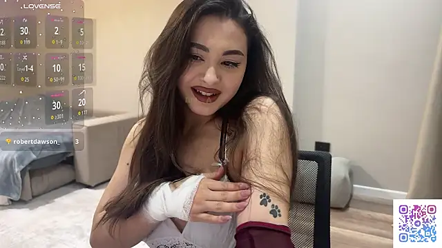 Sweet BerryBabe online show from April 24, 11:40 pm