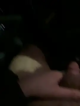 Snapshot of HornyStev19 chatting on February 22, 10:30 pm HornyStev19 online show from February 22, 10:30 pm