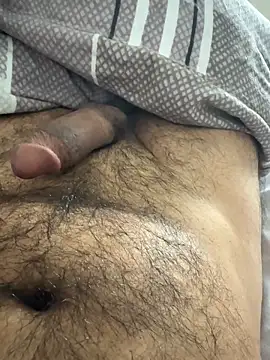 Snapshot of HornyStev19 chatting on February 25, 10:36 am HornyStev19 online show from February 25, 10:36 am