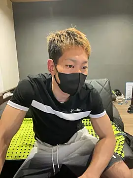 ryuaaaaa online show from March 31, 2:28 pm