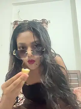 sizzler hotz online show from June 14, 5:48 pm