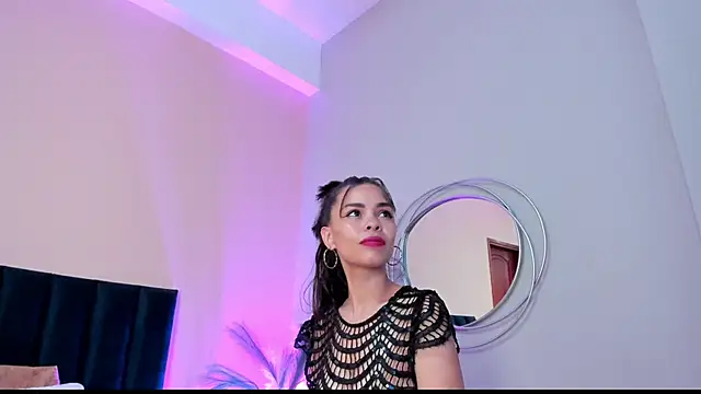 Snapshot of KatrionaNyx chatting on February 28, 1:12 pm KatrionaNyx online show from February 28, 1:12 pm