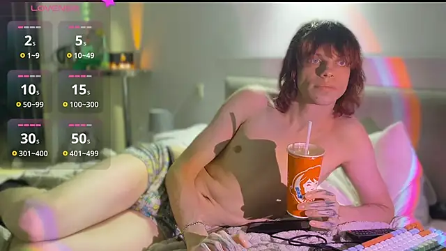 Snapshot of oorange__boy chatting on February 24, 12:52 am oorange boy online show from February 24, 12:52 am