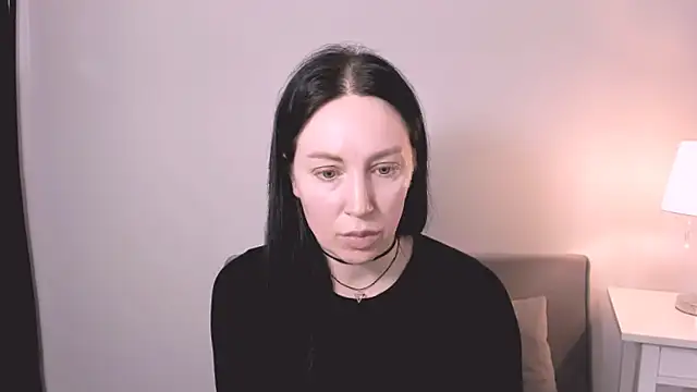 Snapshot of MiaFair chatting on February 23, 4:15 pm MiaFair online show from February 23, 4:15 pm