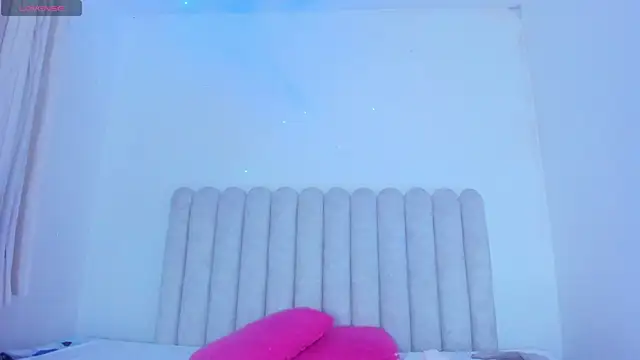 MiaFoox   online show from March 20, 9:08 pm