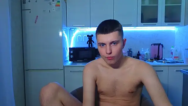 Snapshot of Keviin777 chatting on February 23, 7:00 pm Keviin777 online show from February 23, 7:00 pm