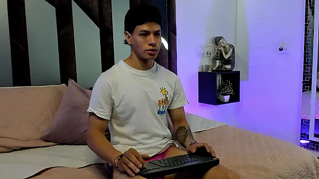 TonyPetrovjs online show from March 1, 5:53 am